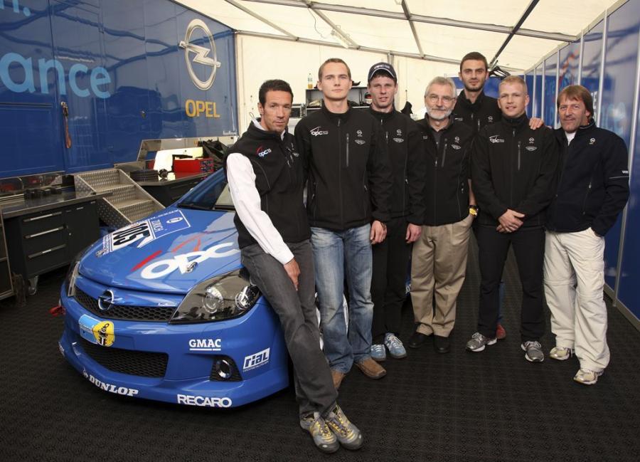  Opel OPC Race Camp 2008 года  (фото 2 из 4)